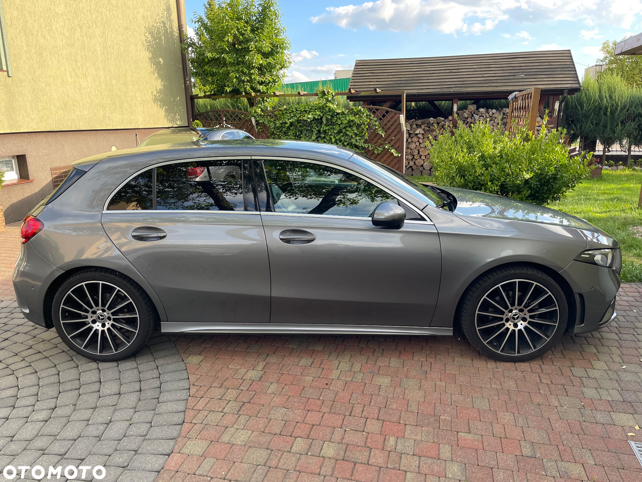 Mercedes-Benz Klasa A 200 AMG Line 7G-DCT - 14