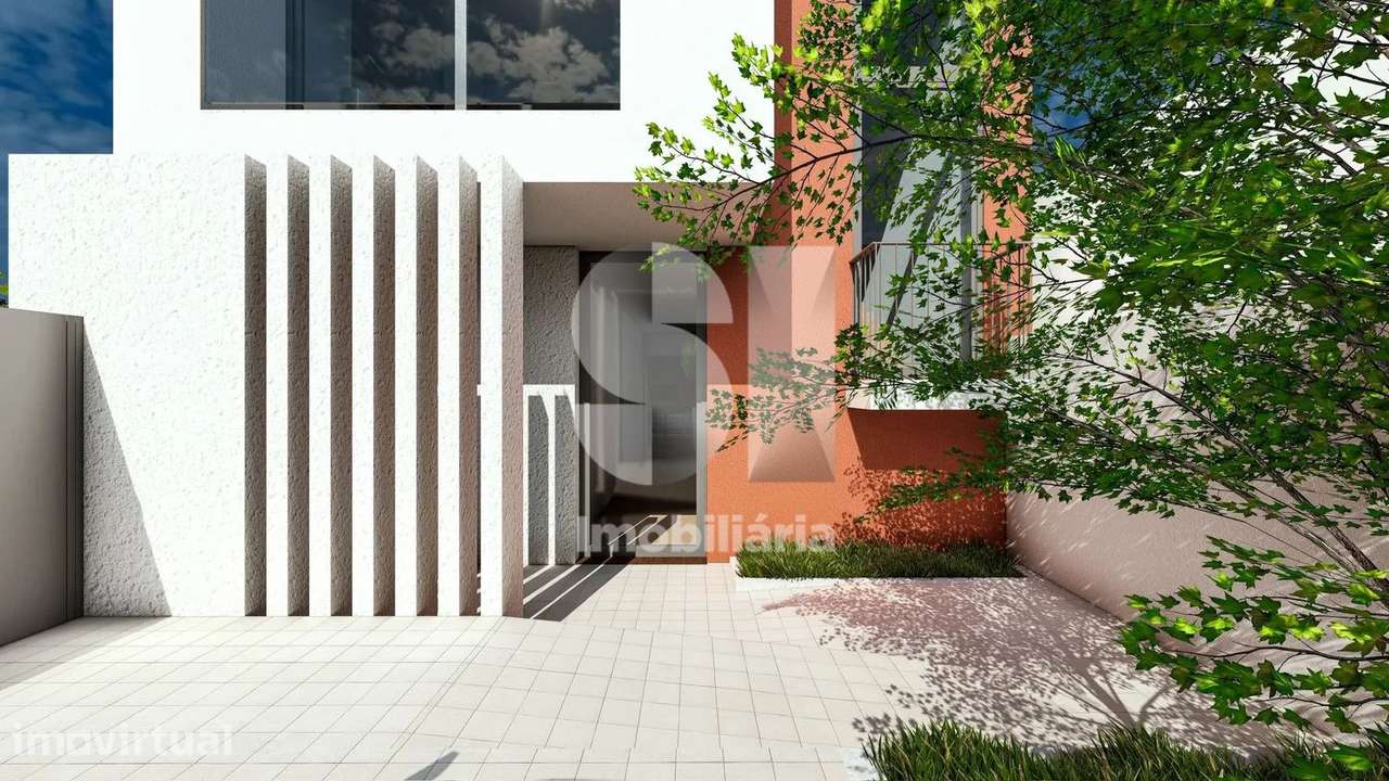 Moradia T5 para reconstruir com projeto aprovado - Grande imagem: 4/8