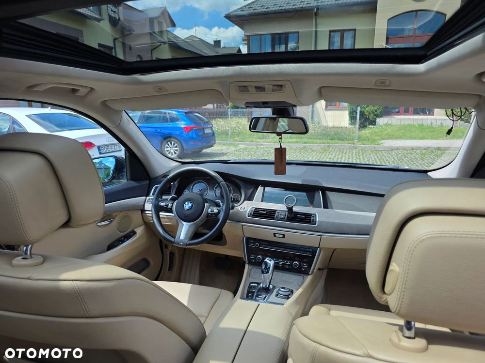 BMW 5GT 530d - 32