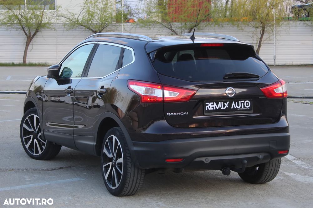Nissan Qashqai 1.6 DCI 4 x 4 DPF Start/Stop tekna - 8