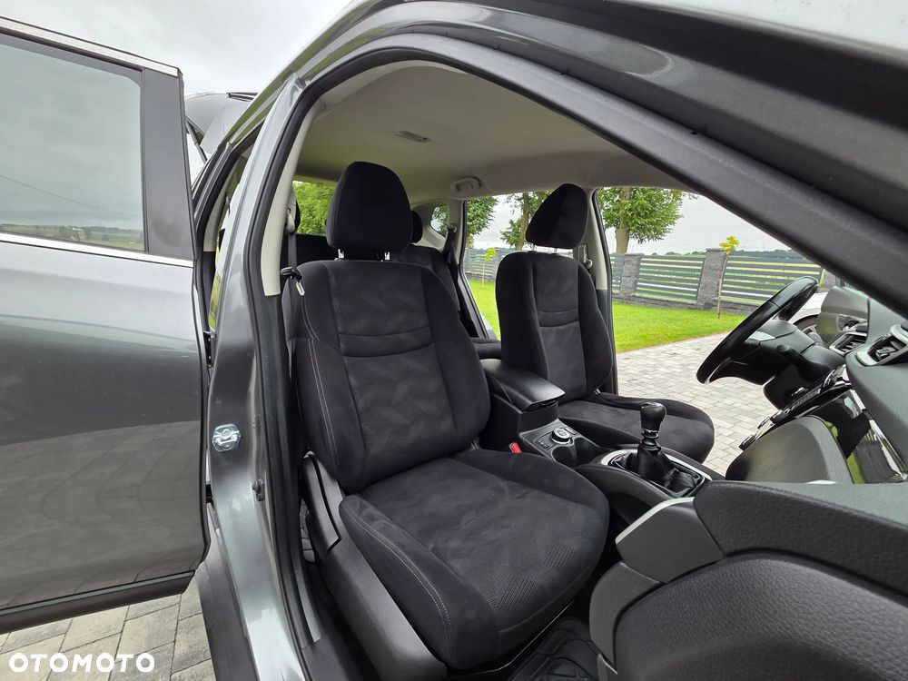 Nissan X-Trail - 11