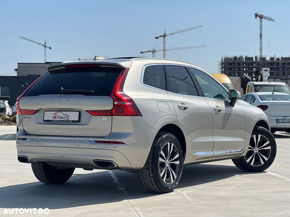 Volvo XC 60 T6 AWD Recharge Geartronic Inscription Expression - 3