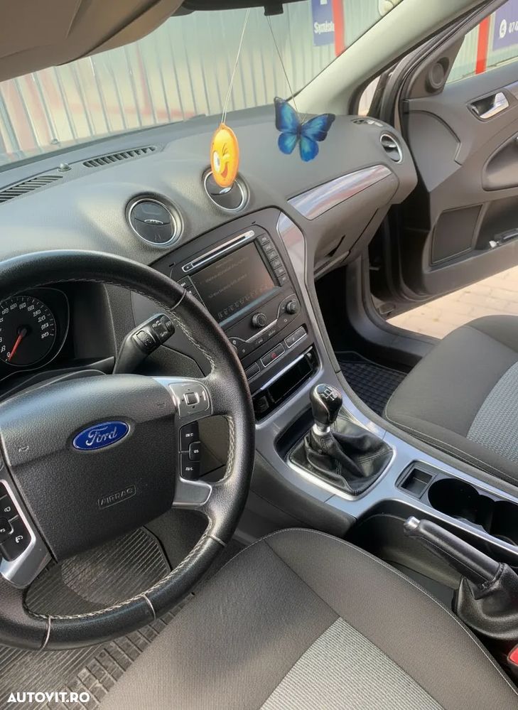 Ford Mondeo - 11