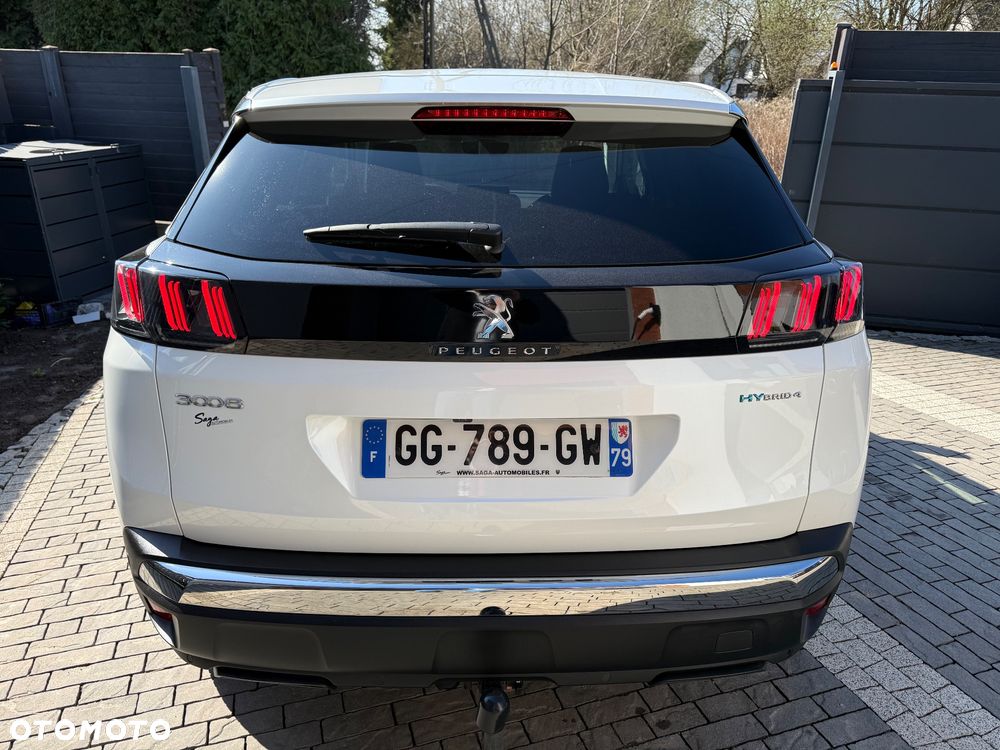Peugeot 3008 1.6 PureTech Hybrid4 PHEV Allure S&S EAT8 - 5