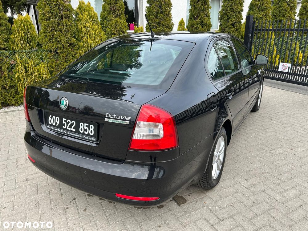 Skoda Octavia 1.6 TDI DPF Sport Edition - 9