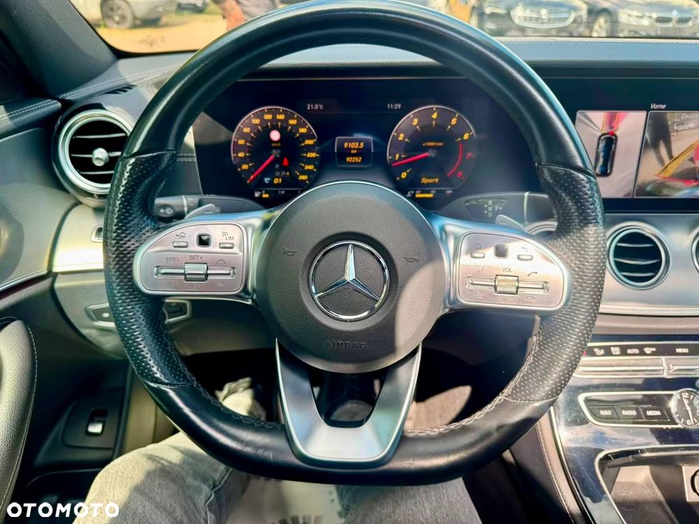 Mercedes-Benz Klasa E 200 9G-TRONIC Avantgarde - 15