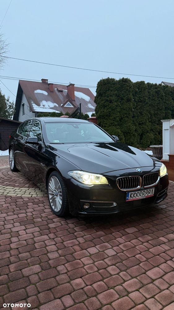 BMW Seria 5 525d xDrive Luxury Line - 10