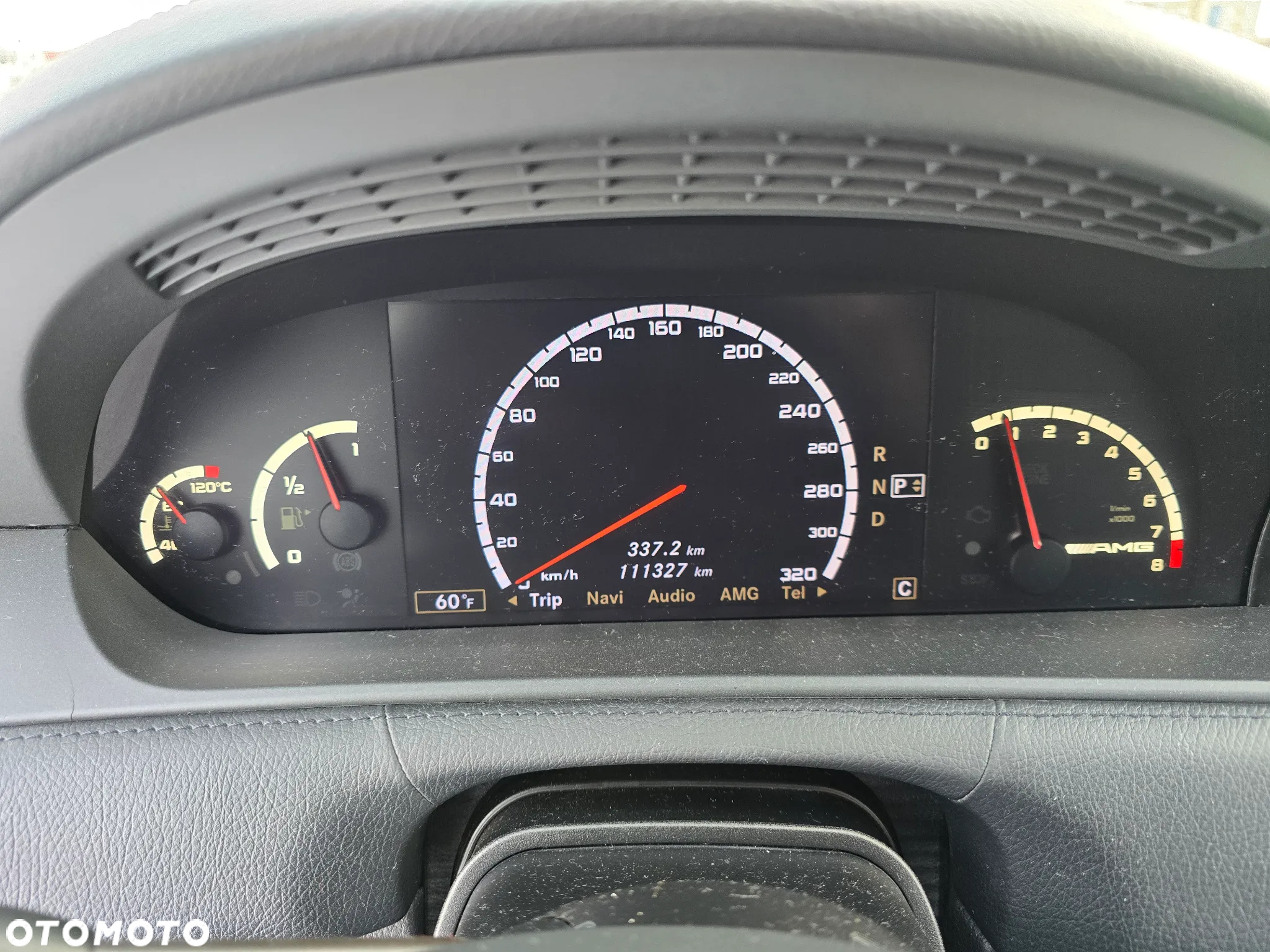 Mercedes-Benz CL 63 AMG 7G-TRONIC - 25
