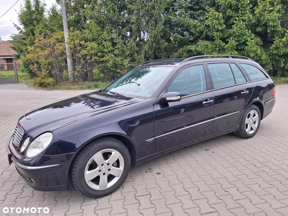 Mercedes-Benz Klasa E 320 T Avantgarde - 1