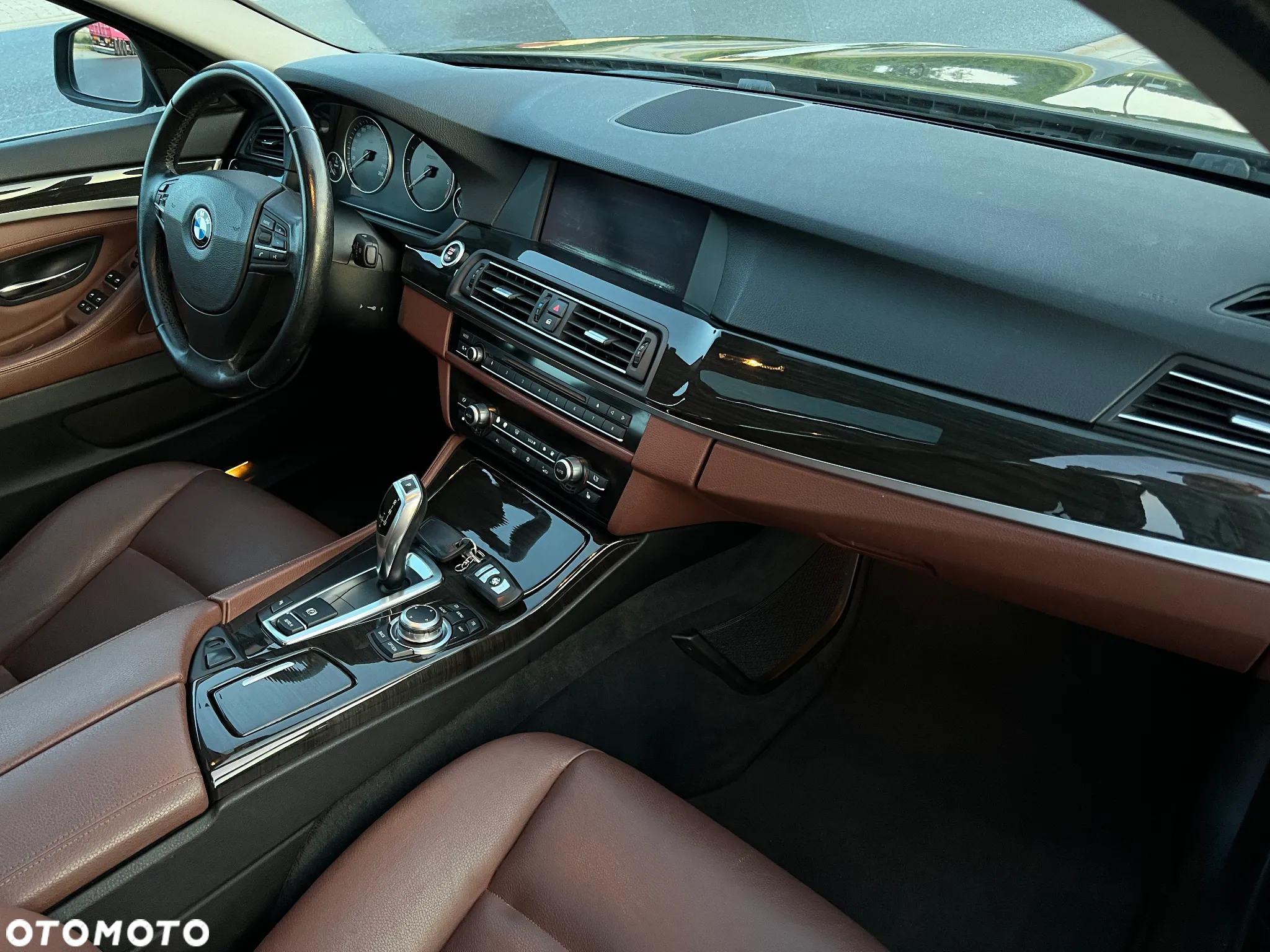 BMW Seria 5 - 16
