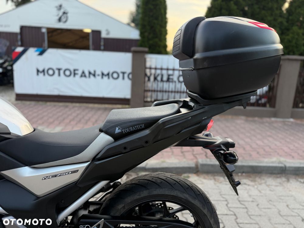 Honda NC - 17