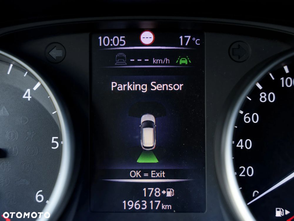 Nissan Qashqai 1.5 dCi N-Connecta - 32