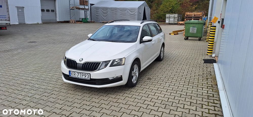 Skoda Octavia - 2