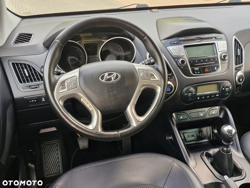 Hyundai ix35 2.0 CRDi 4WD Premium - 22