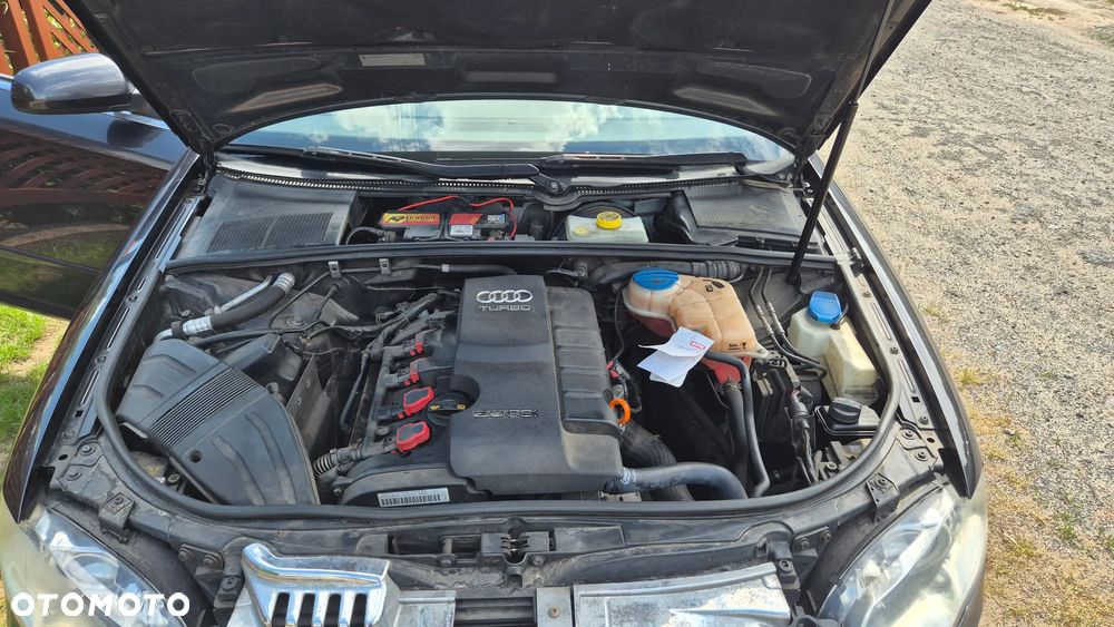 Audi A4 Avant 2.0T FSI Quattro - 23
