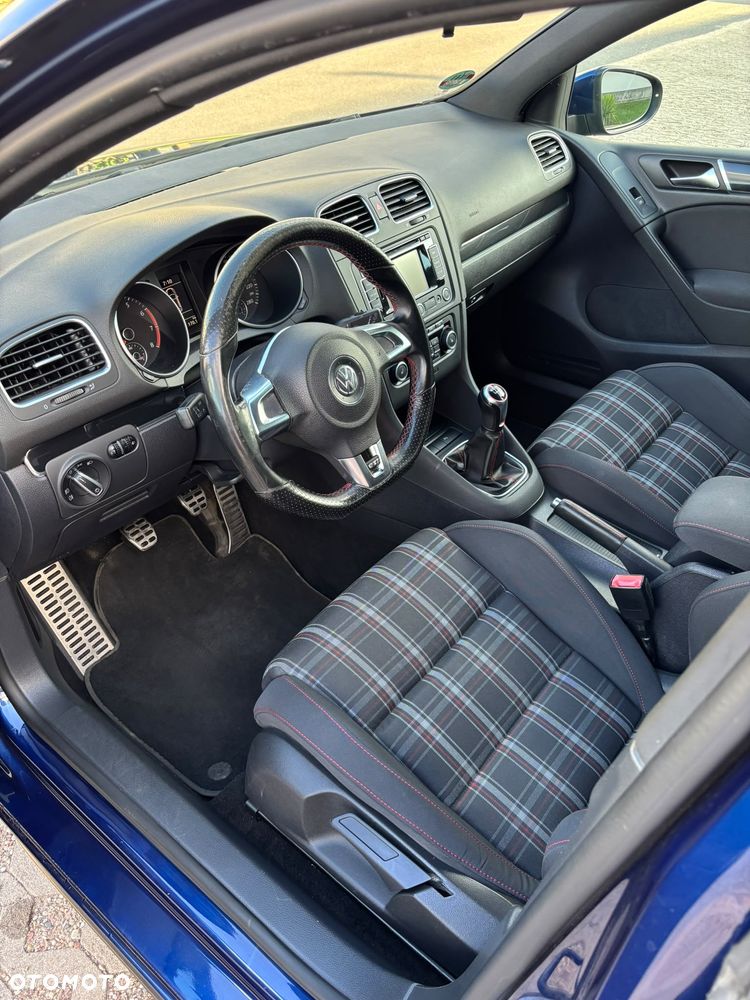 Volkswagen Golf 2.0 TSI GTI - 10