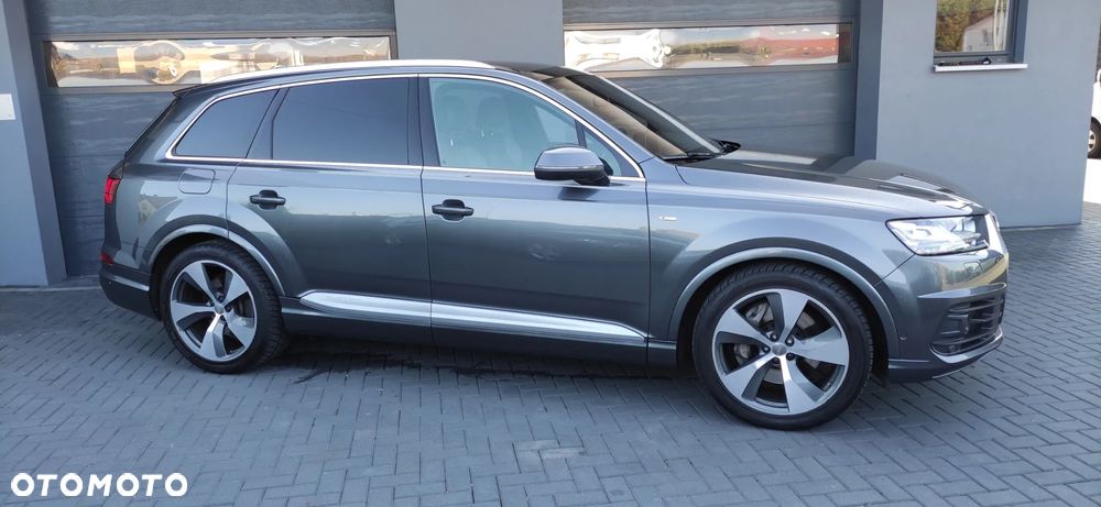 Audi Q7 - 37