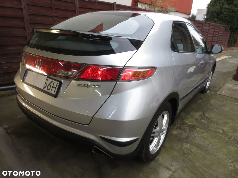 Honda Civic 1.8 Comfort - 16