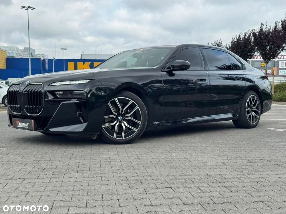 BMW Seria 7 750i xDrive - 3