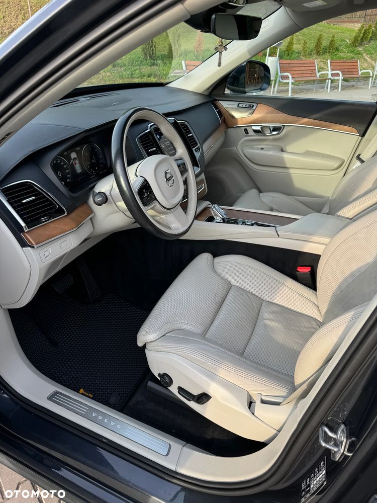 Volvo XC 90 B5 D AWD Inscription 7os - 7