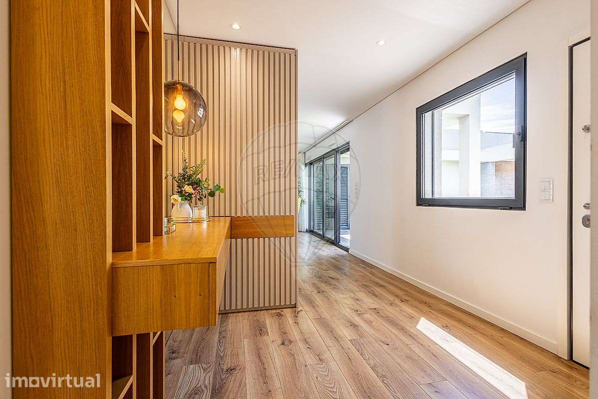 Apartamento T5 para venda - Grande imagem: 3/50