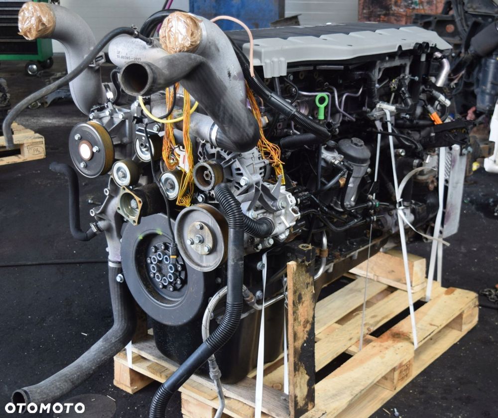 KOMPLETNY SILNIK MAN D2066 LF40 TGX TGA TGS EURO 5 - 1