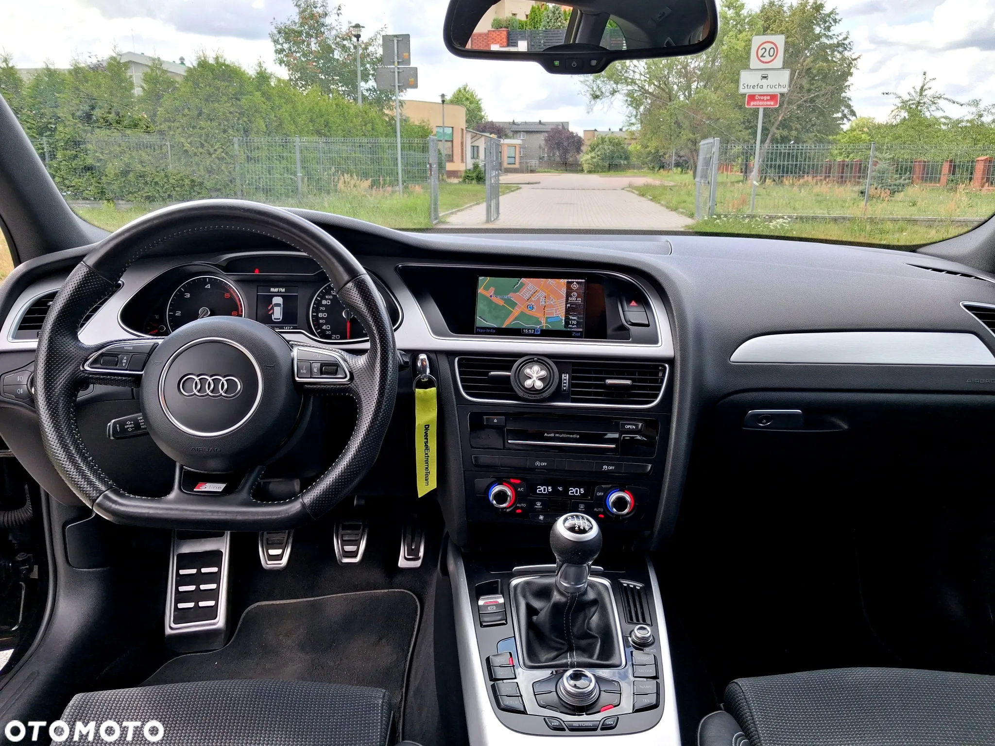 Audi A4 Avant 2.0 TDI DPF clean diesel S line Sportpaket - 24