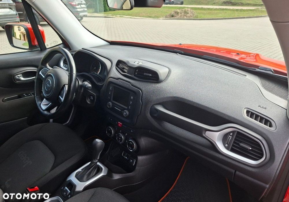 Jeep Renegade - 19