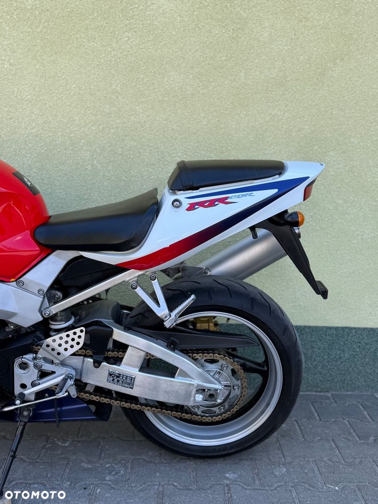 Honda CBR - 24