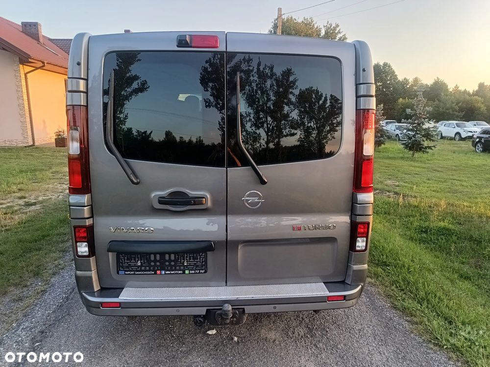 Opel Vivaro L2H1 2,9t Edition Premium - 4