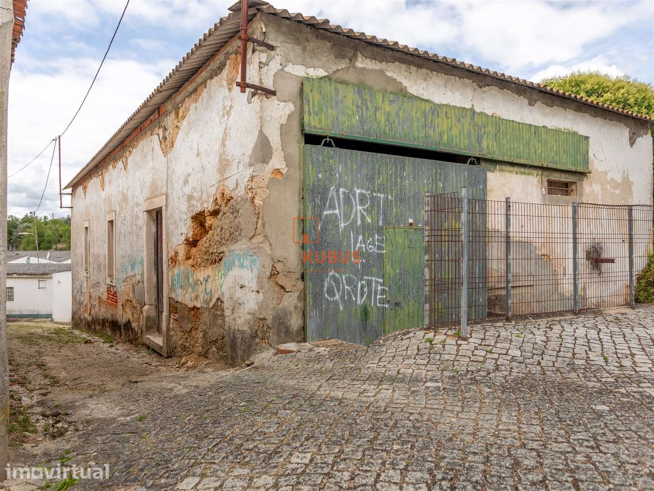 Armazém  Venda em Alcanena e Vila Moreira,Alcanena - Grande imagem: 2/16