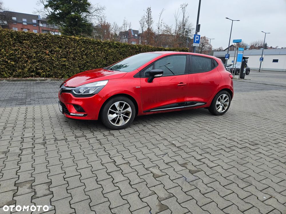 Renault Clio 1.2 16V Life - 6