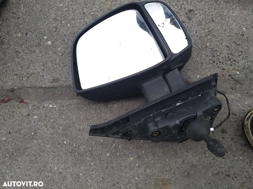 Oglinda Dreapta pentru Opel Combo din 2010 - 1