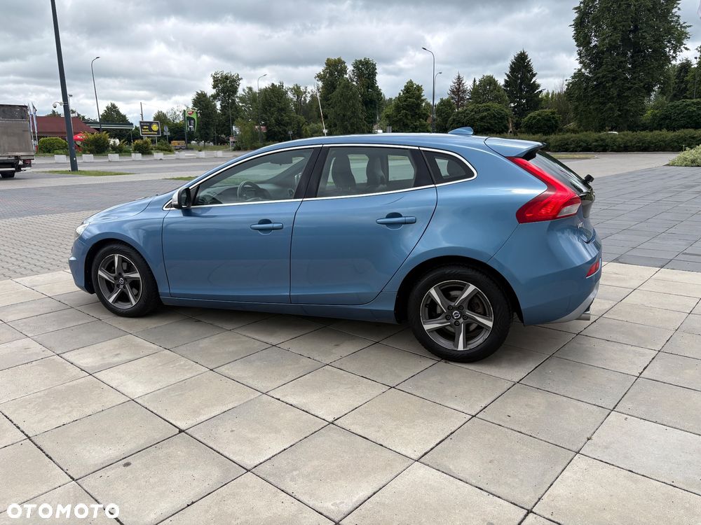 Volvo V40 D2 RDesign - 10