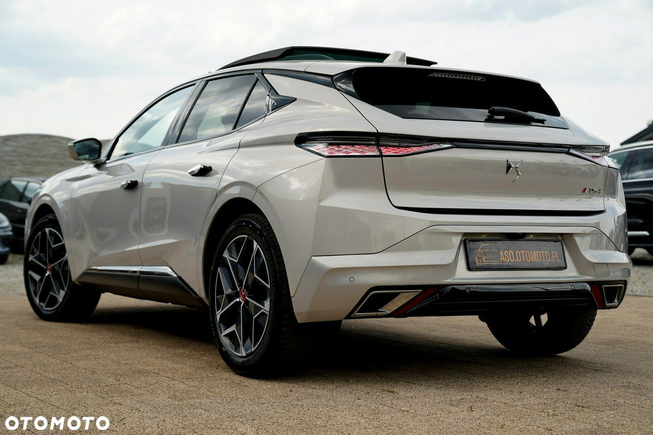 DS Automobiles DS 4 Crossback - 15