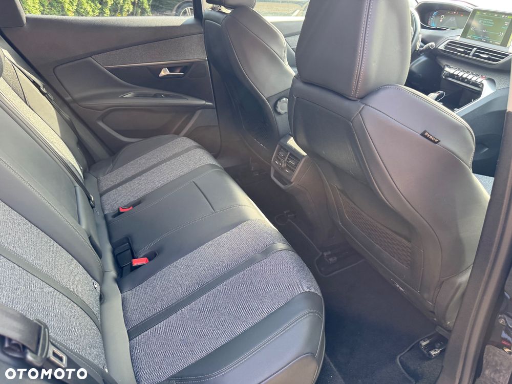 Peugeot 3008 225 e-EAT8 Allure Pack - 13
