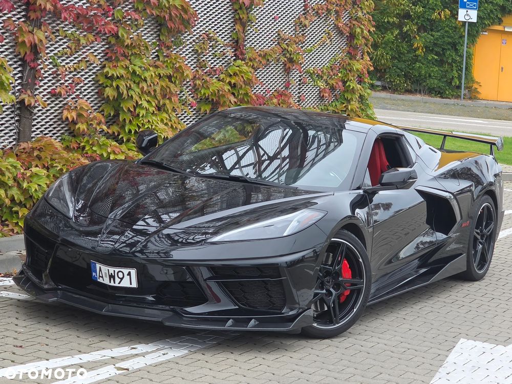 Chevrolet Corvette - 1