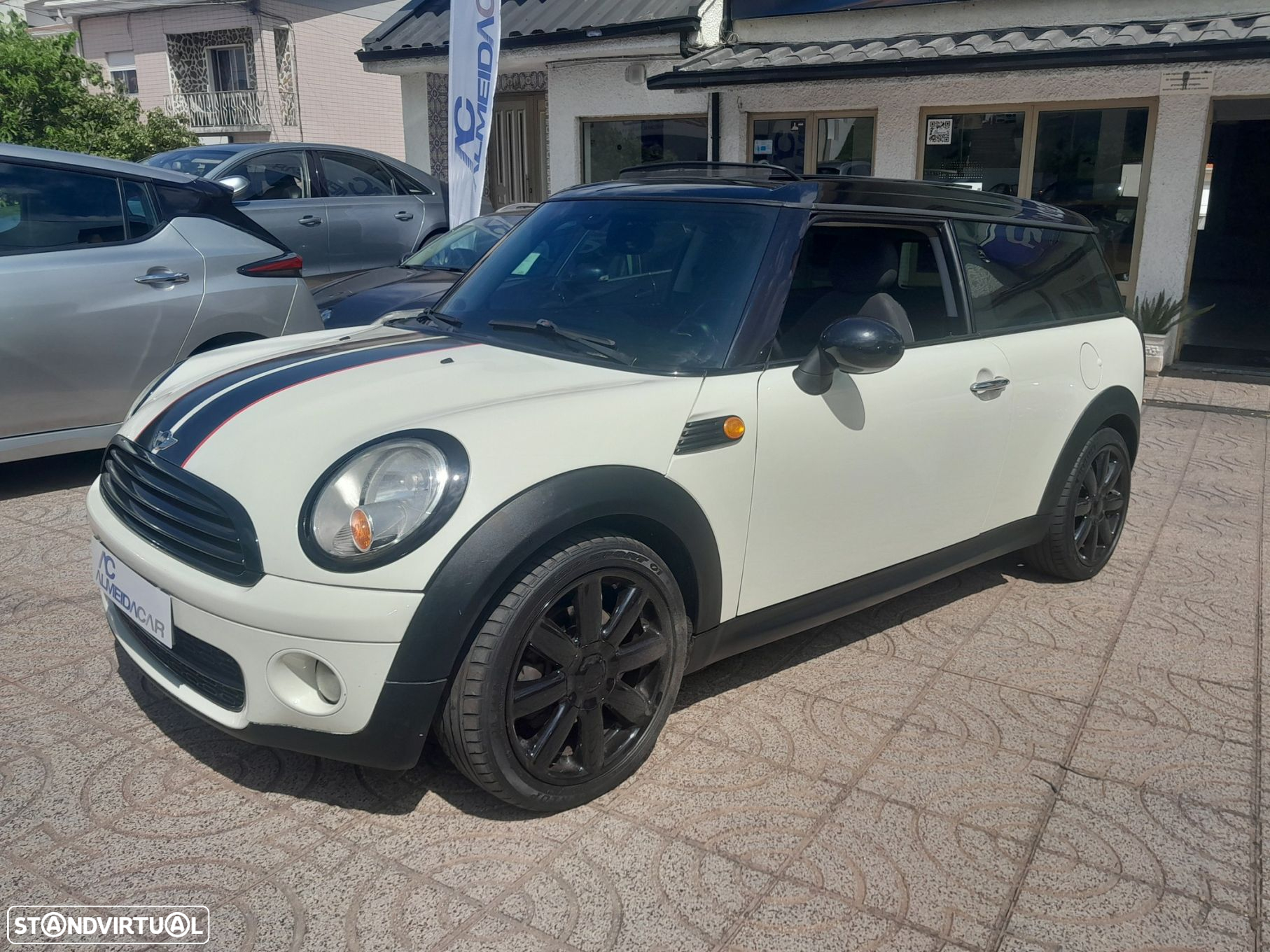 MINI Clubman Cooper D - 6
