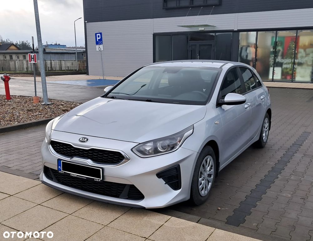 Kia Ceed - 9