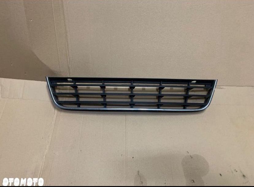 053-22-450 atrapa kratka zderzaka przód volkswagen passat b6