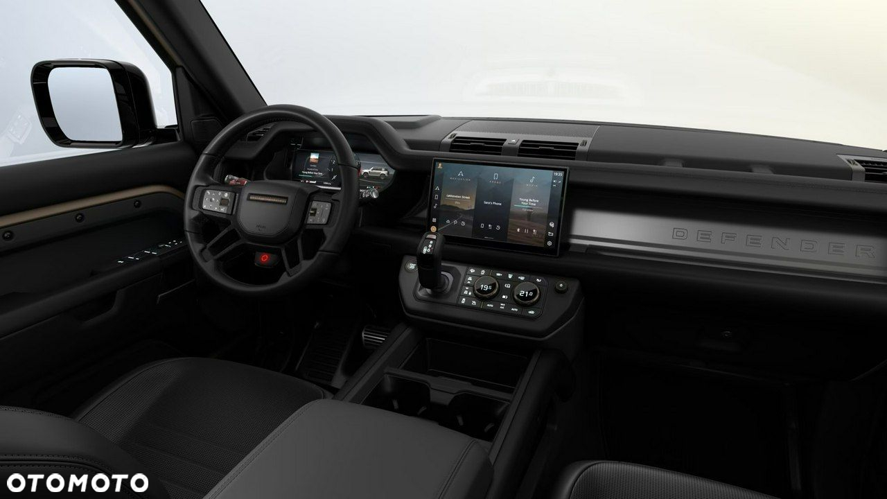 Land Rover Defender - 5