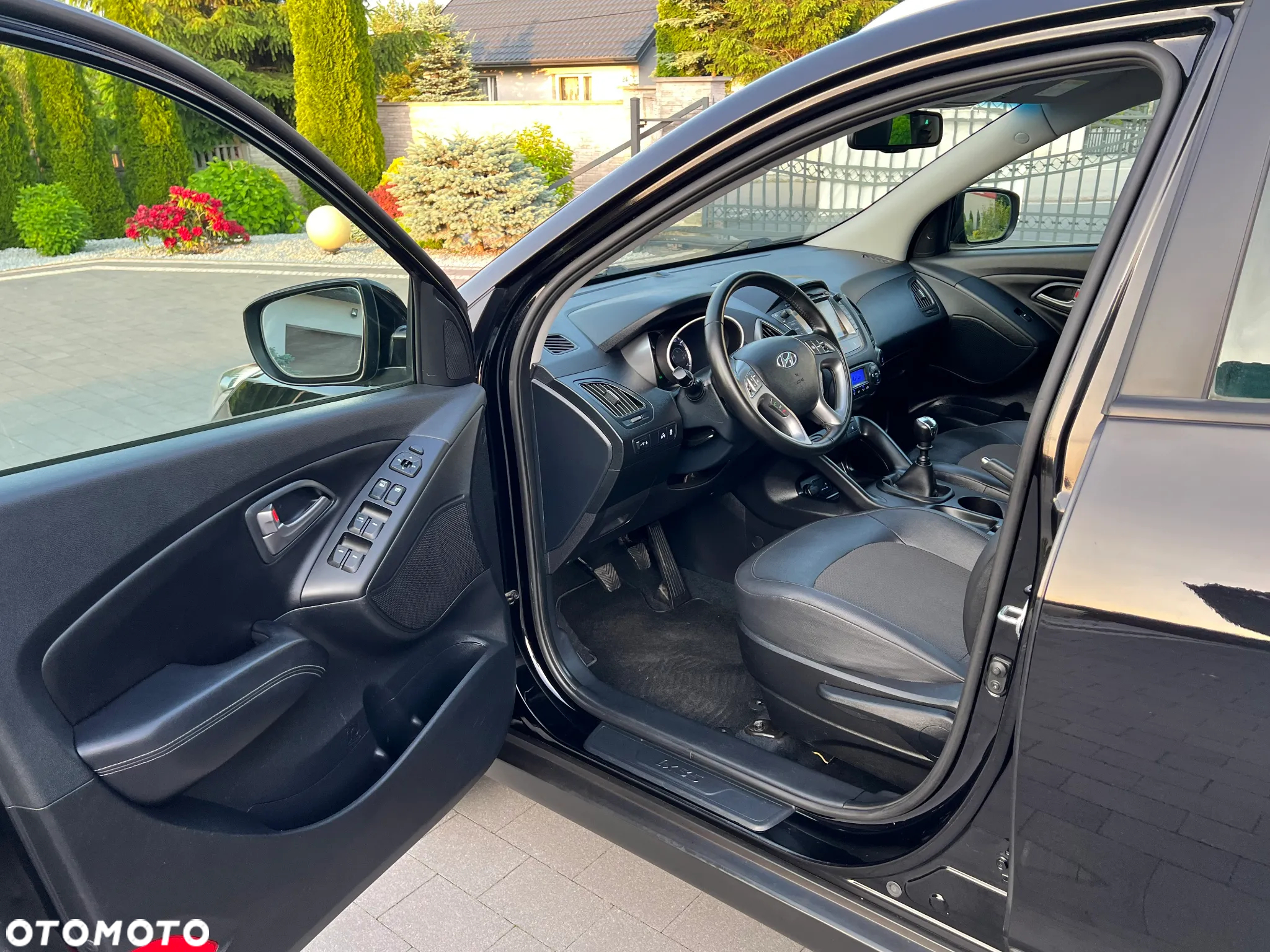 Hyundai ix35 1.7 CRDi Premium 2WD - 18