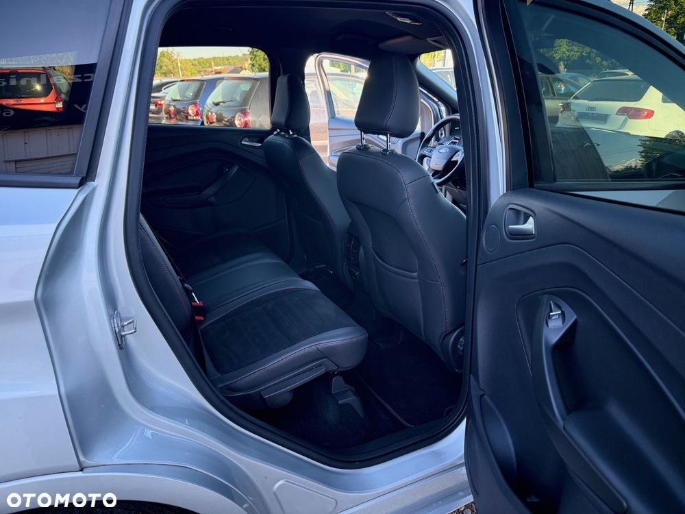 Ford Kuga 2.0 TDCi 4x4 ST-Line - 22