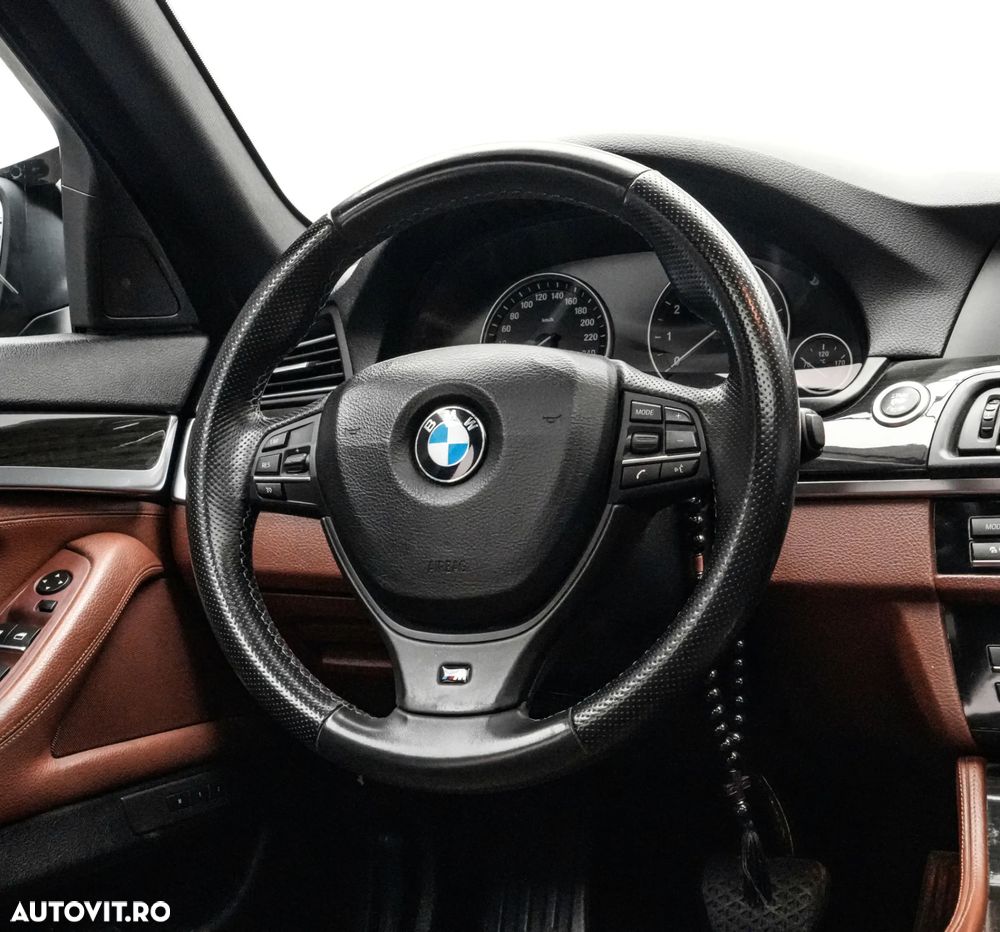 BMW Seria 5 535i Sport-Aut. Luxury Line - 19