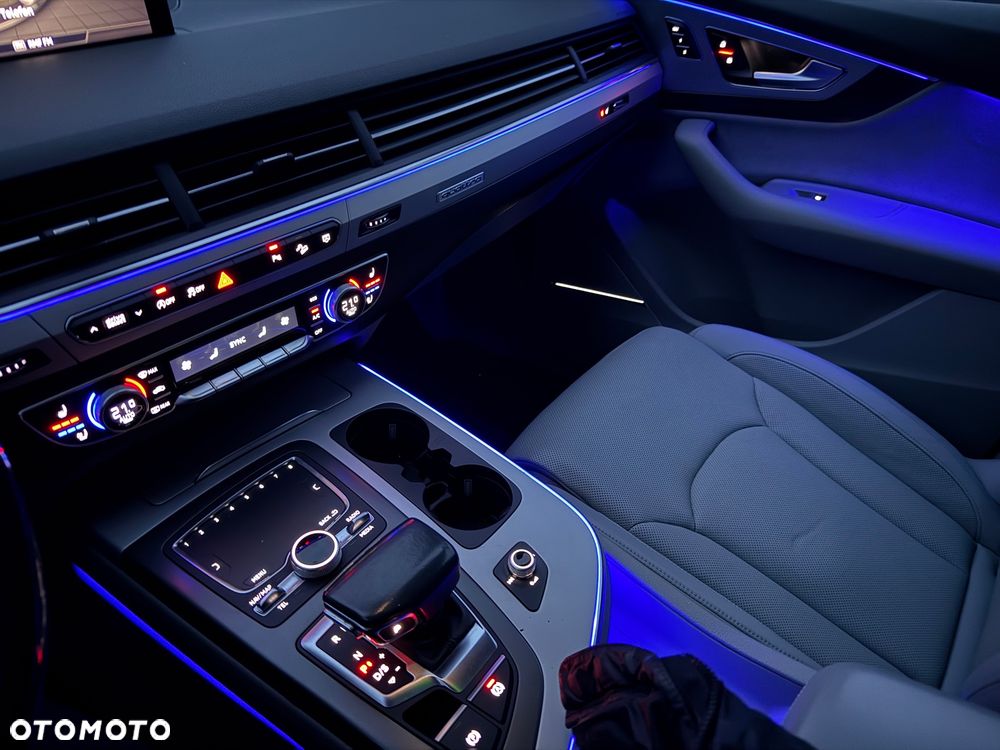 Audi Q7 3.0 TDI Quattro Tiptronic - 11