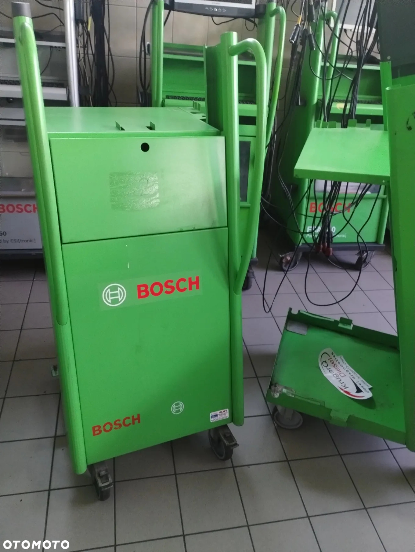 Szafka tester usterek Bosch Regał Bosch - 28