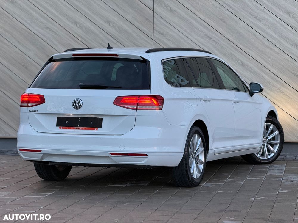 Volkswagen Passat 2.0 TDI (BlueMotion Technology) Comfortline - 4