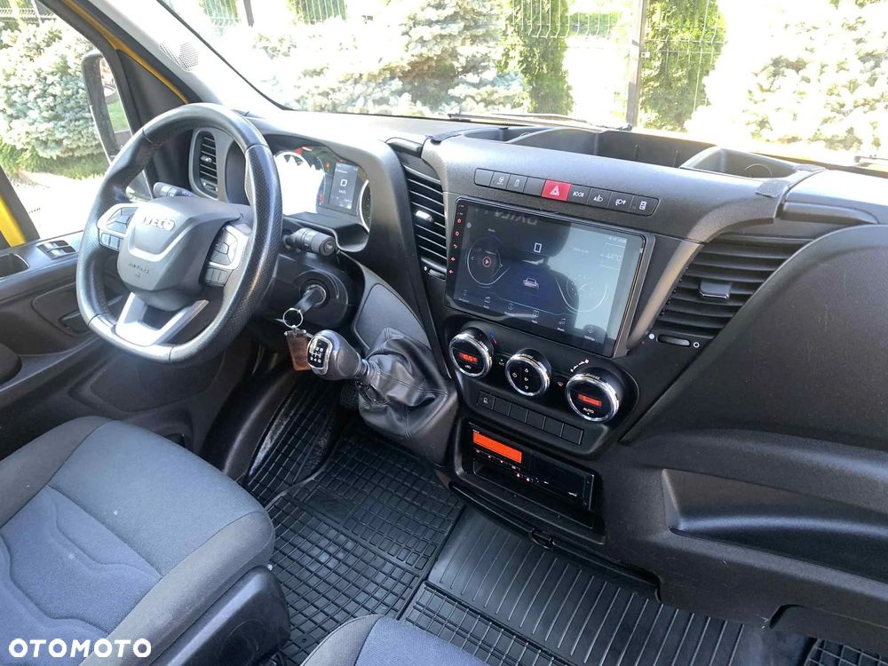 Iveco Daily 35S18 POMOC DROGOWA Piękne Zadbany POLMAR Kamera Cofania Navi - 32