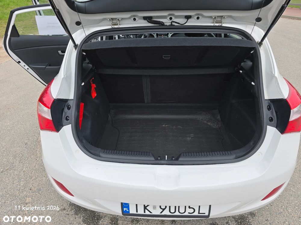 Hyundai i30 1.4 Classic - 10