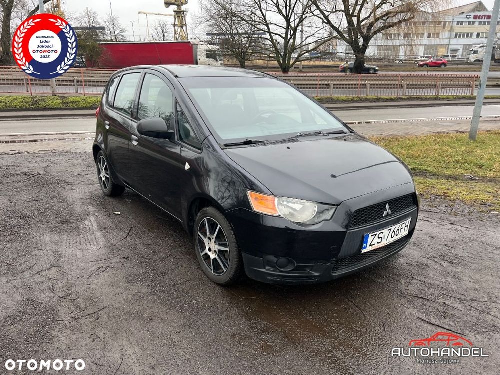 Mitsubishi Colt - 1